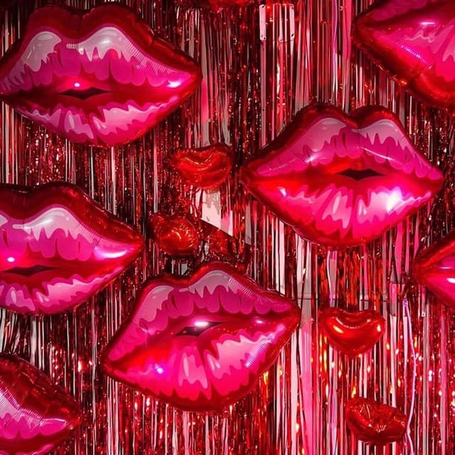 Valentine’s Day package at Topaz’s Beauty in Lyndhurst, NJ